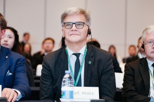 世界胸外科大師Hatz教授蘇北人民醫(yī)院完美日記